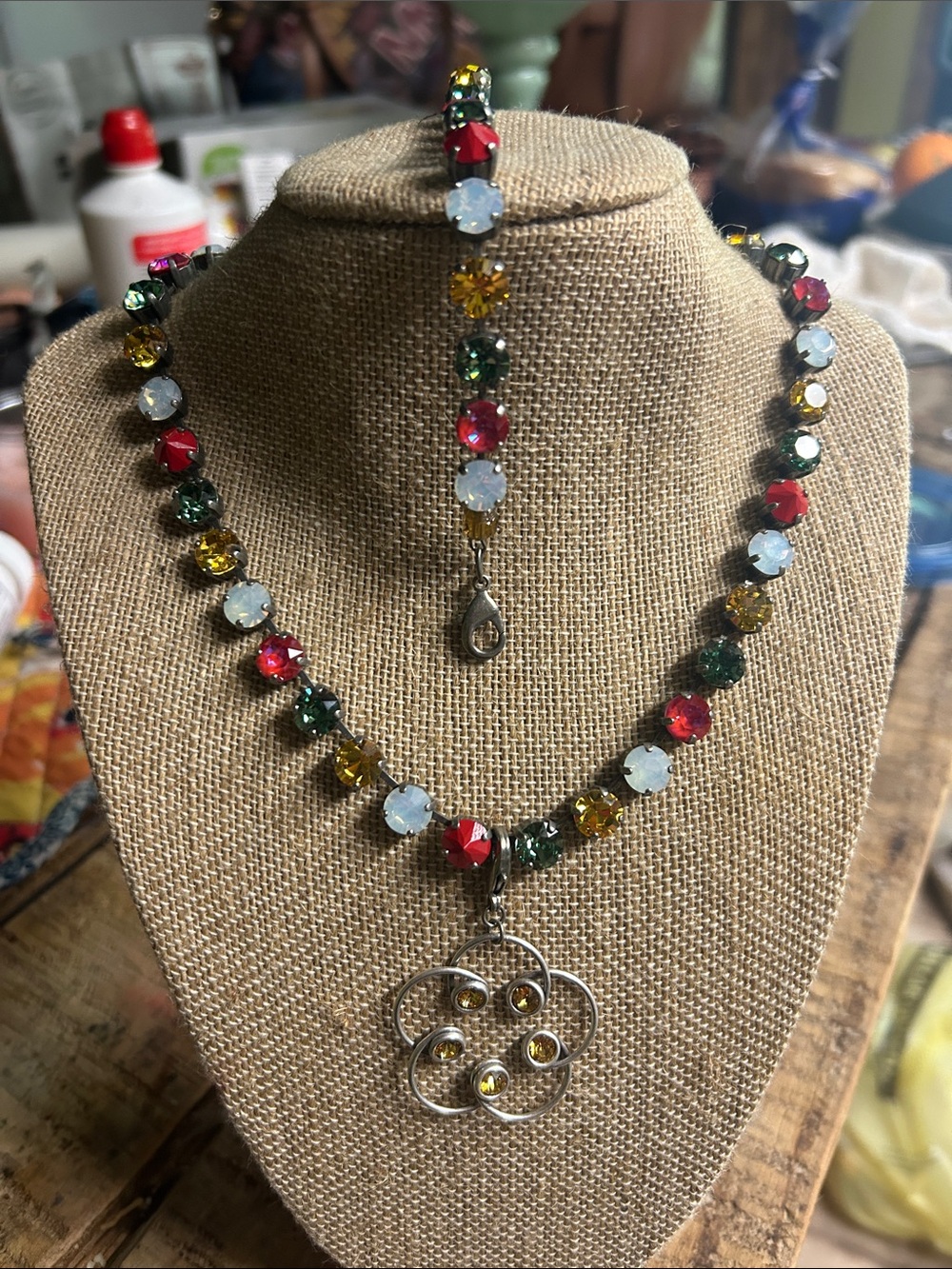 Multicolor Crystal Flower Pendant Necklace - Women Jewelry